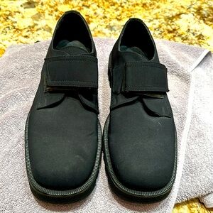 Men’s Donald Pliner Shoes